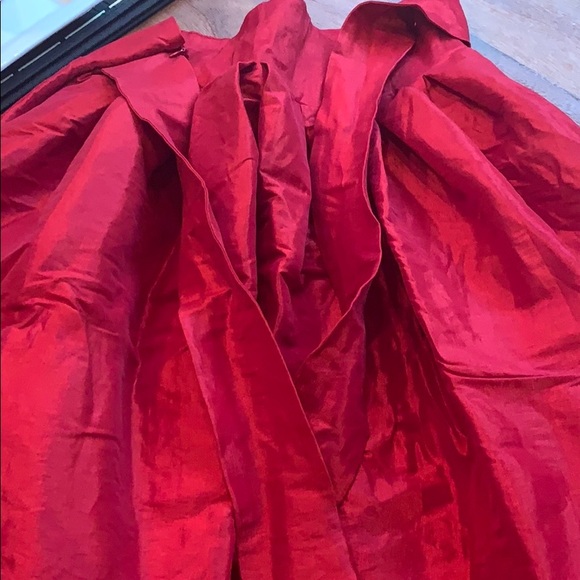 Honey Chelsea Red Skirt - Picture 5 of 5